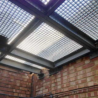 GRP Grating mezzanine floor construction. GRP Grating mezzanine floor construction.