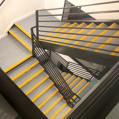Bright colours help DDA compliance, allowing sufficient visual contrast for use by the partially sighted. Bright colours help DDA compliance, allowing sufficient visual contrast for use by the partially sighted.